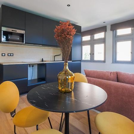 Honore Suite Vue Saone Лион Экстерьер фото