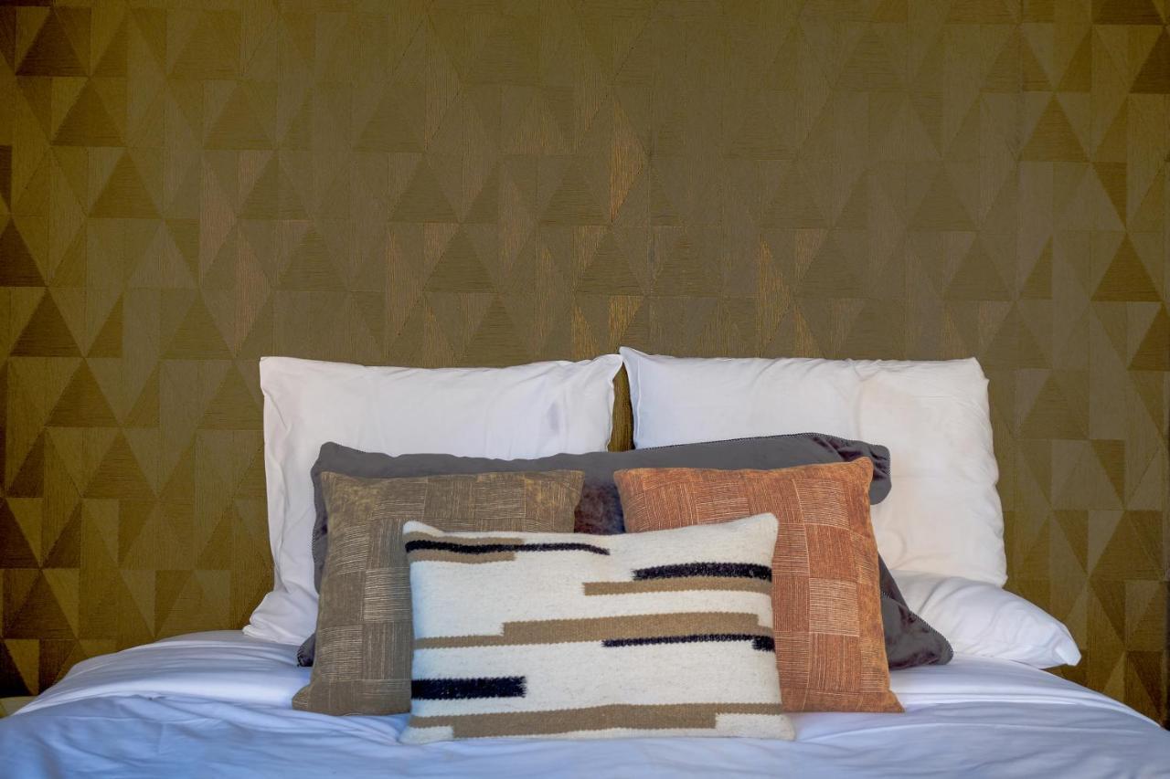 Honore Suite Vue Saone Лион Экстерьер фото