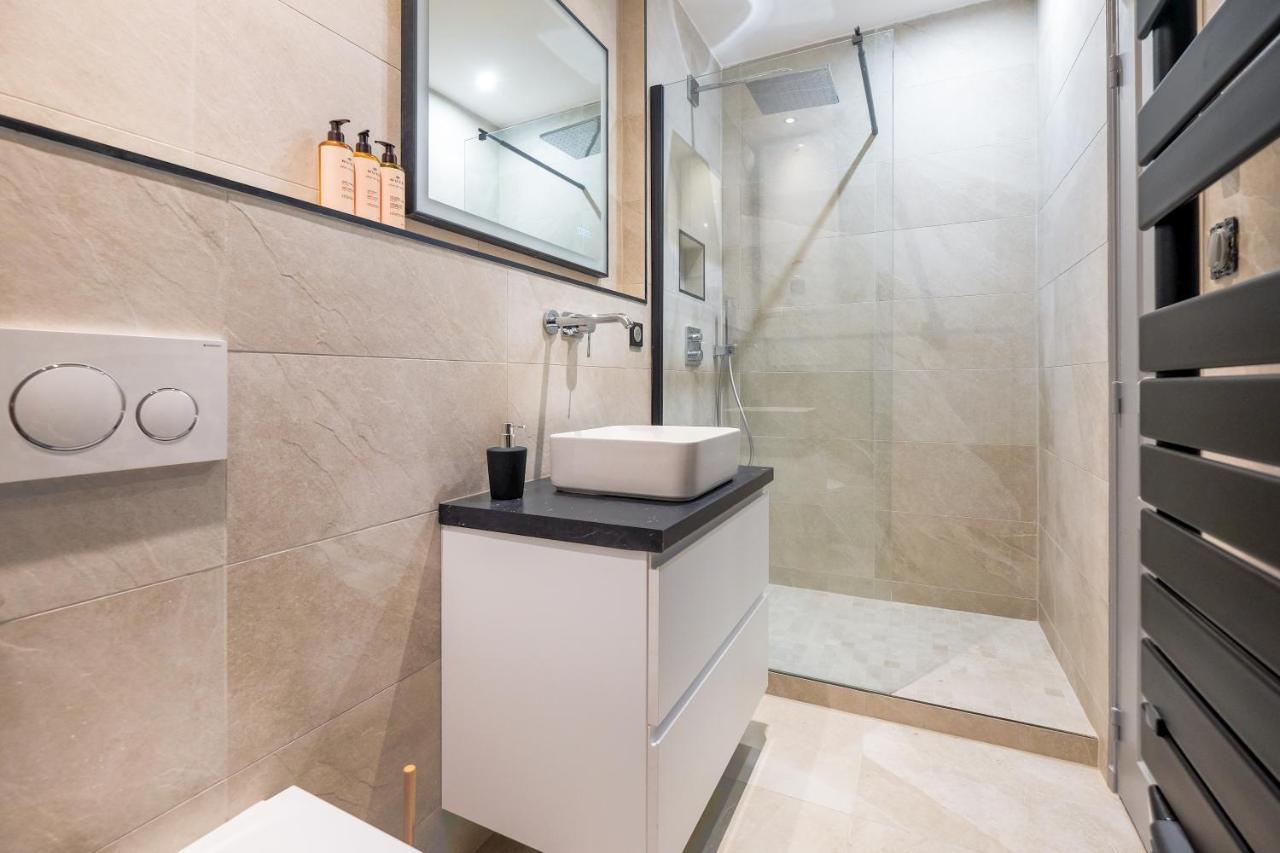 Honore Suite Vue Saone Лион Экстерьер фото